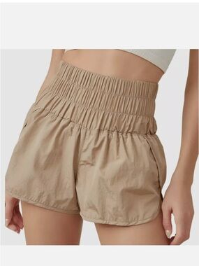 Free People High-Waist Elastic Waistband Women’s Shorts – Beige